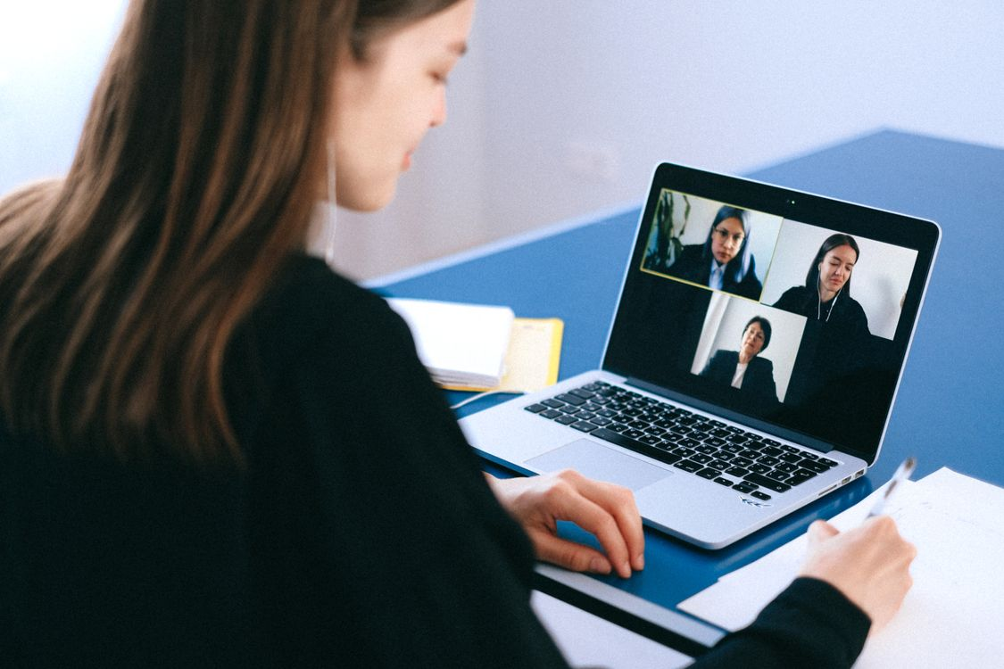 Remote hiring campaign reaches UK bank