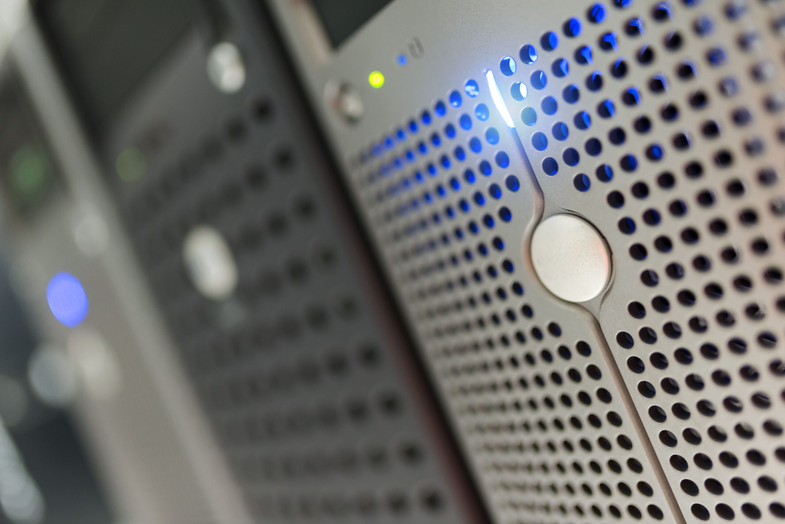 Oracle update drives enterprise patch load