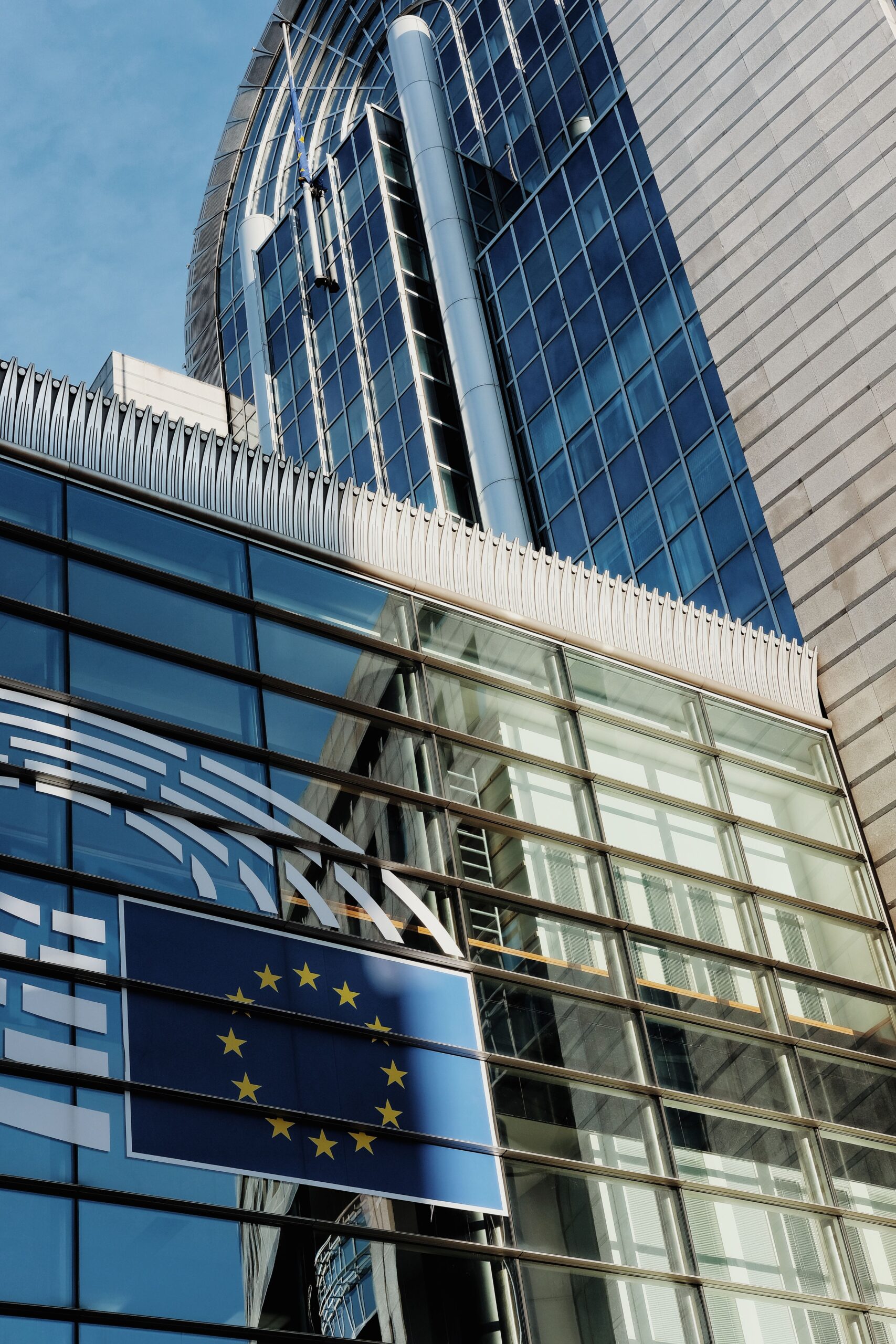 EU defence officials resist cloud sovereignty rules