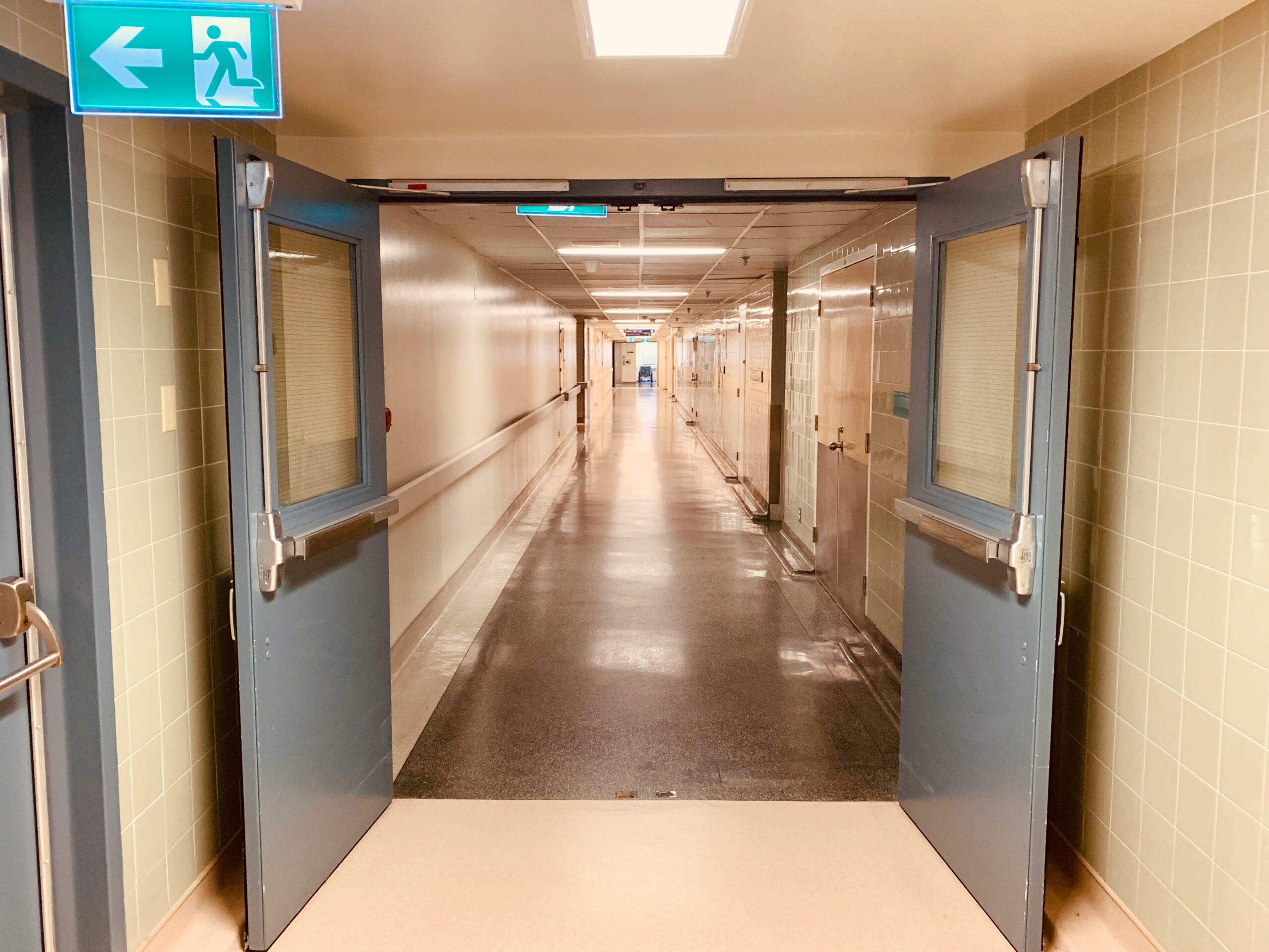Hospital database overwrite tests recovery controls